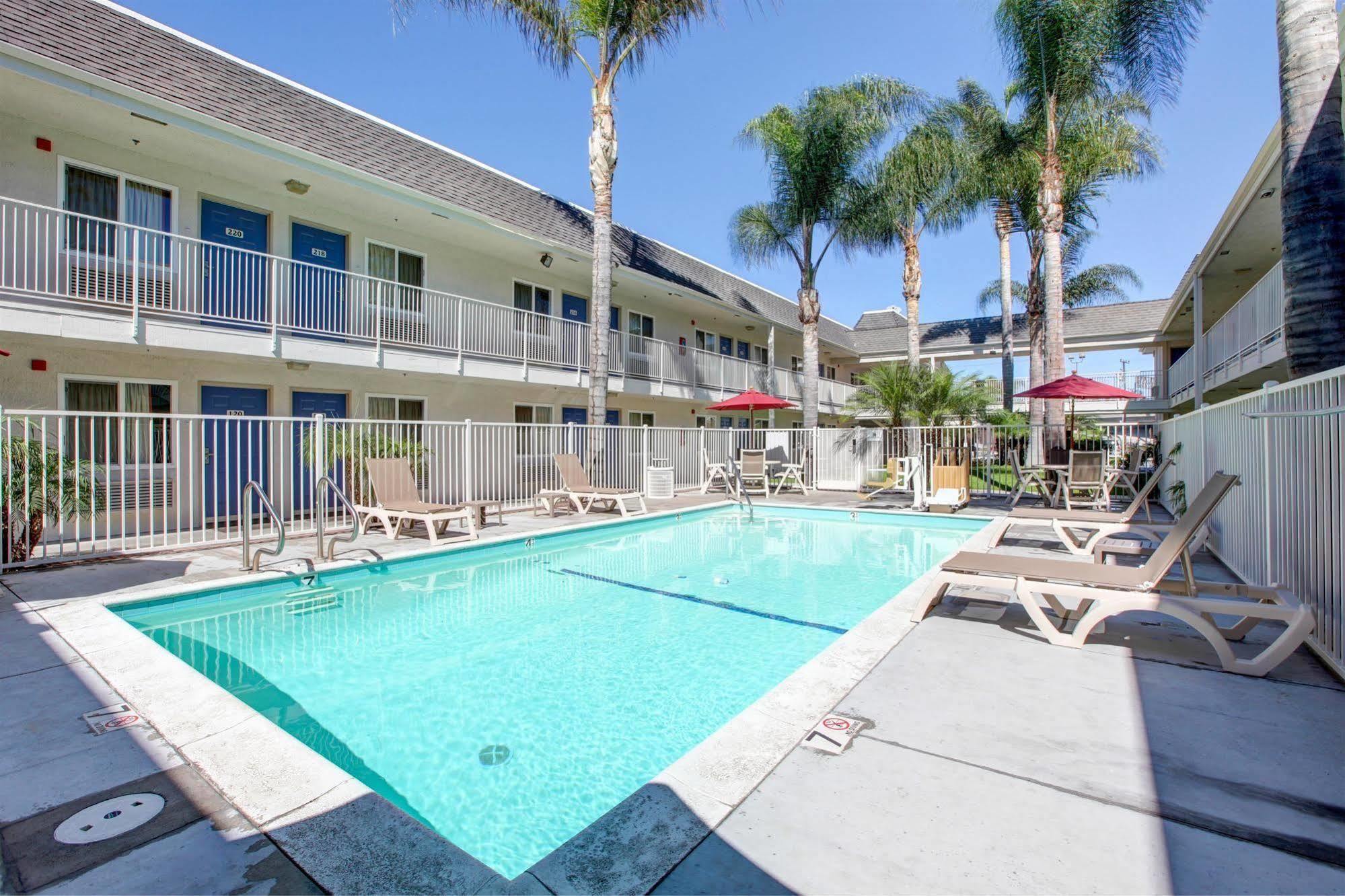 Motel 6-Westminster, Ca - North Buitenkant foto